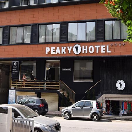 Peaky Hotel Durrës Kültér fotó