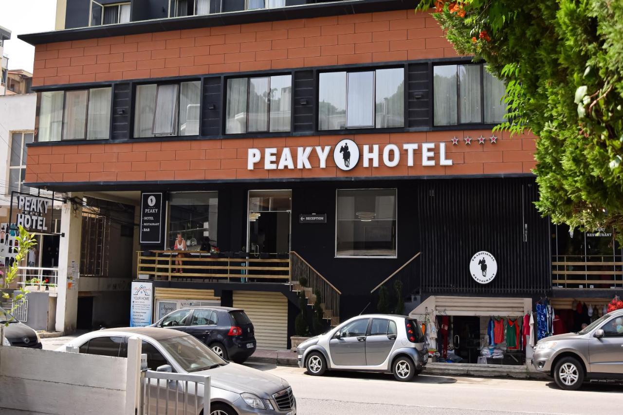 Peaky Hotel Durrës Kültér fotó