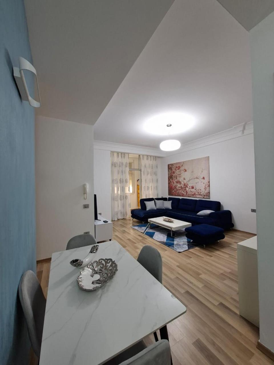 Peaky Hotel Durrës Kültér fotó