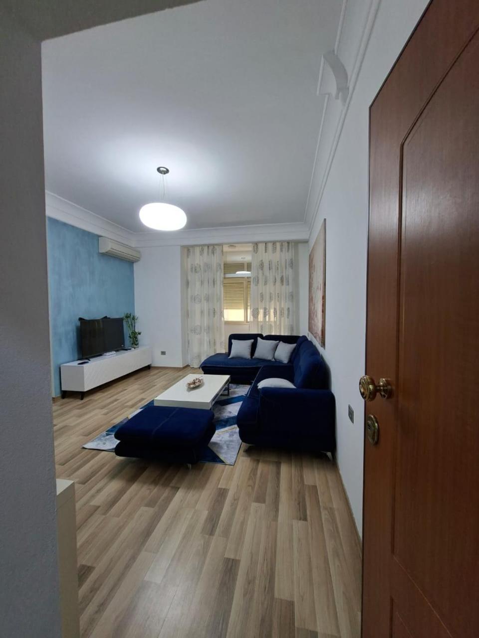Peaky Hotel Durrës Kültér fotó