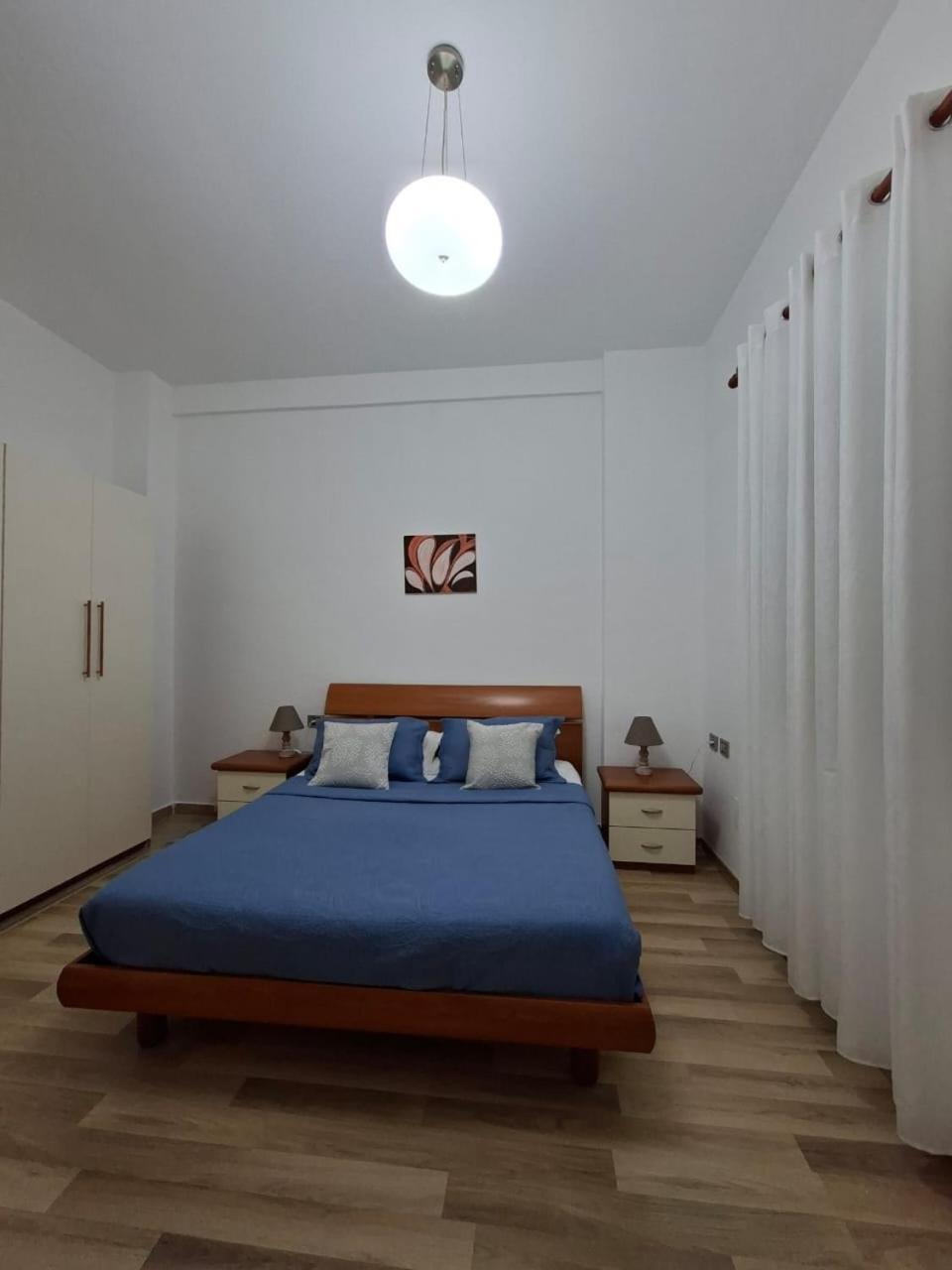 Peaky Hotel Durrës Kültér fotó